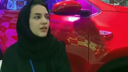 بالفيديو نساء سعوديات يتدربن على قيادة السيارات بالشرقية