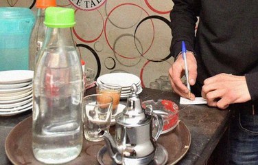 تحذيرات من كؤوس الشرب المخصصة للعموم.. فيروس شائع قد يسبب السرطان