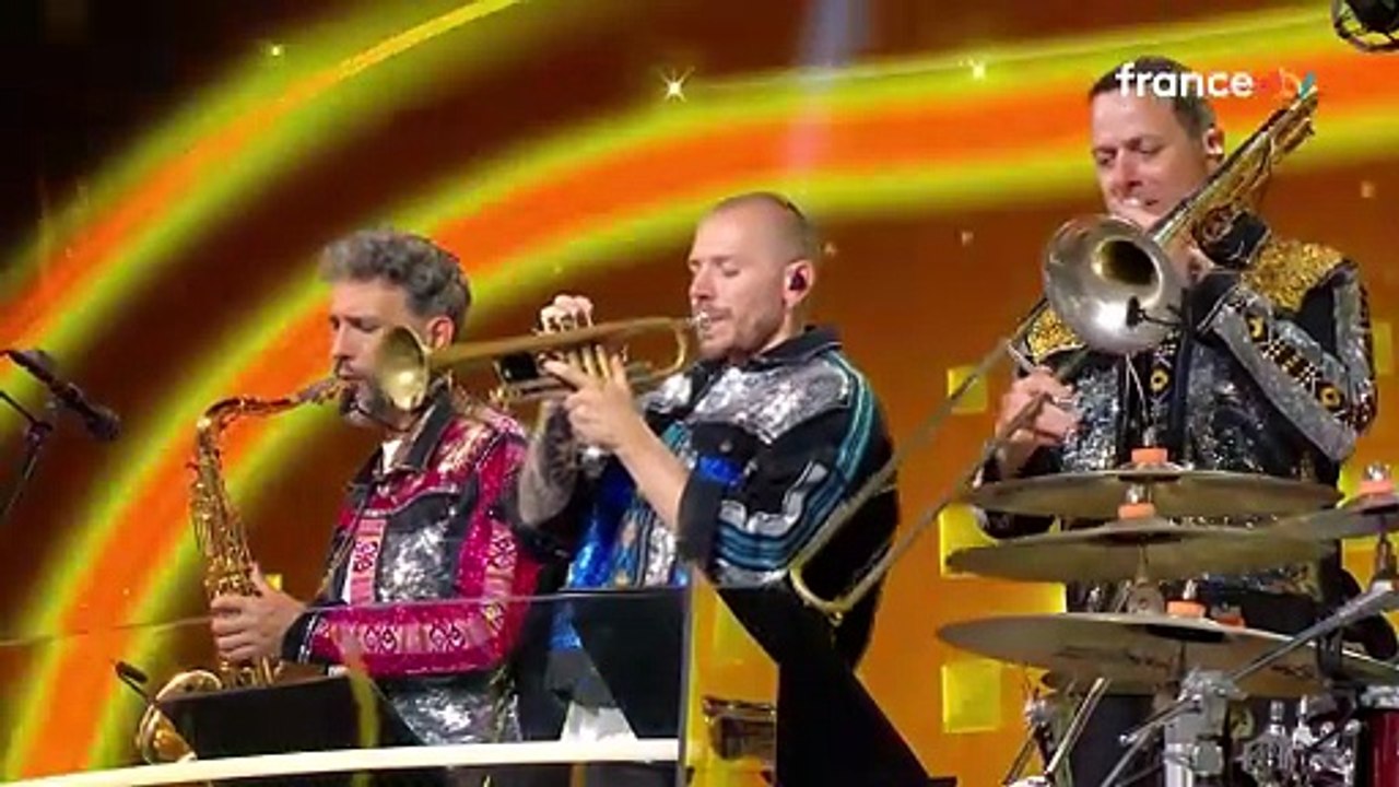 VOICI - N'oubliez pas les paroles : Nagui fait une mise au point sur un passage d'un tube de Ben L'Oncle Soul (ZAPTV)