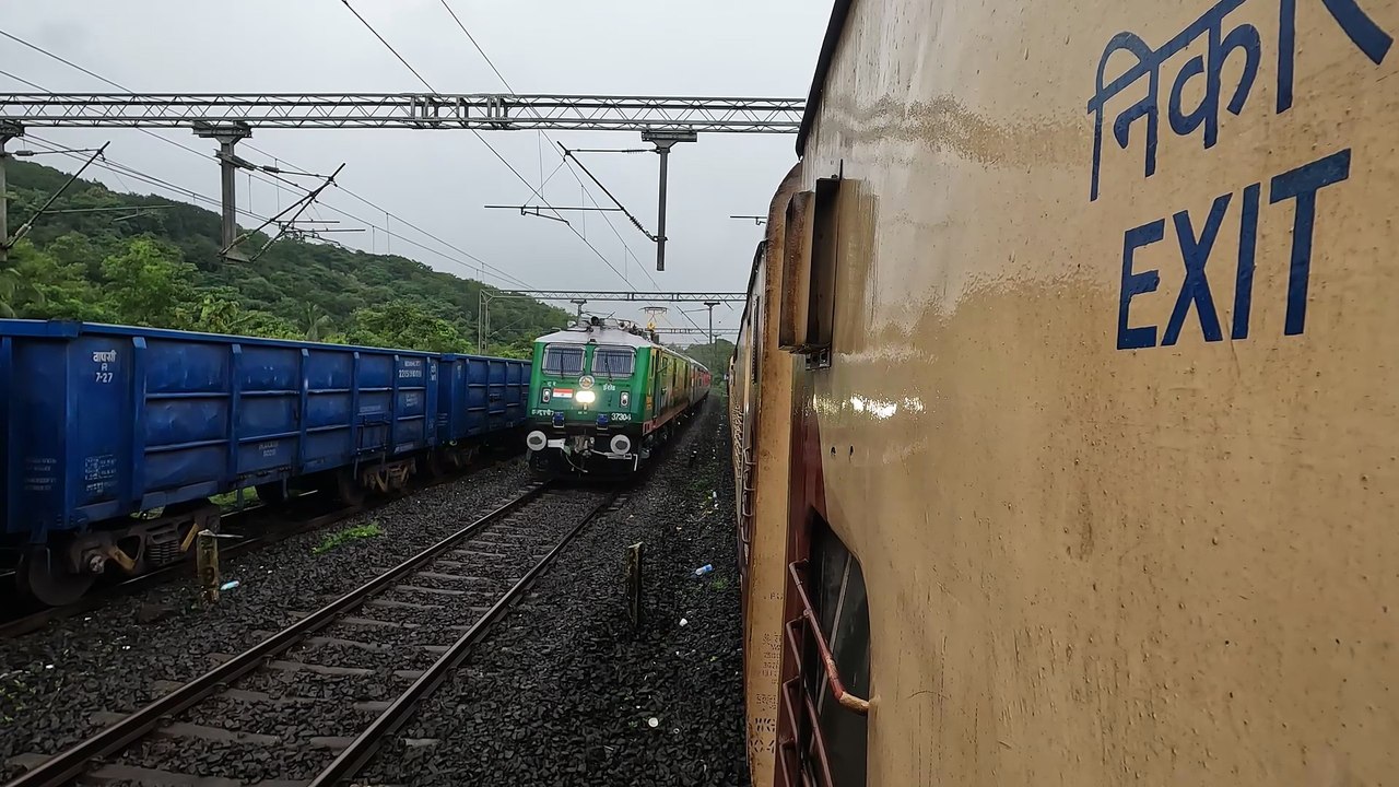 Netravati Express Crossing Nivsar Station