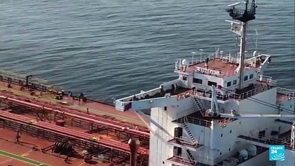 Francia investiga petrolero de "flota fantasma" rusa