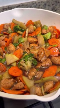 Delicious Chinese-Style Chicken Recipe with Soy Sauce and Honey