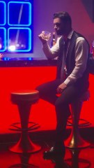 Me torturas con tu amor una y otra vez, pero nunca me rendiré