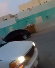 بالفيديو كيف انتهي الأمر بشخص متهور مارس التفحيط بجوار سيدة وطفليها بالسعودية