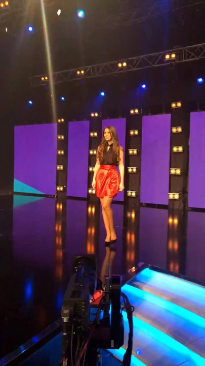 بالفيديو: ملكة لوتوانيا تفقد الوعي على المسرح في حفل ملكة جمال أوروبا