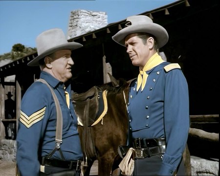 Rin-Tin-Tin - Rusty deixa o Exército (Dublagem Original)