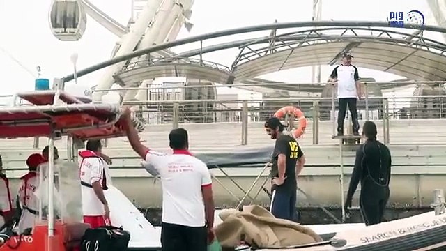 بالصور إنقاذ صغير الحوت الذي ضل طريقة في مياه خور دبي !