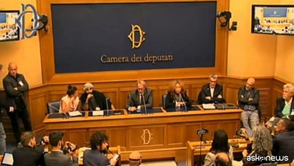 Flotilla, Delia: "Sensazione di abbandono dalla nave militare Alpino"