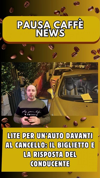 Lite per un’auto davanti al cancello il biglietto e la risposta del conducente..