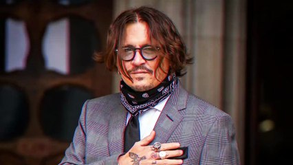 Johnny Depp's Stunning Return to Paris Fashion Week ✨