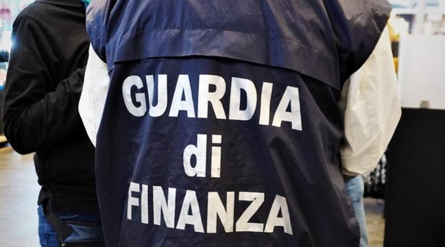 Chieti, lavoro nero e irregolarità: controlli della Finanza in ristoranti, bar e autolavaggi (01.10.25)