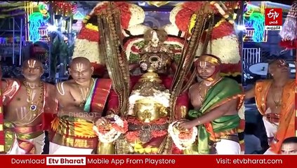 తిరుమల బ్రహ్మోత్సవాలు - శాస్త్రోక్తంగా శ్రీవారి చ‌క్రస్నానం