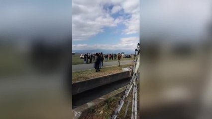 I pro Pal entrano nell’aeroporto di Caselle Torino