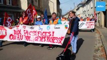 Grève du 2 octobre à Argentan, 140 manifestants ralentissent la circulation