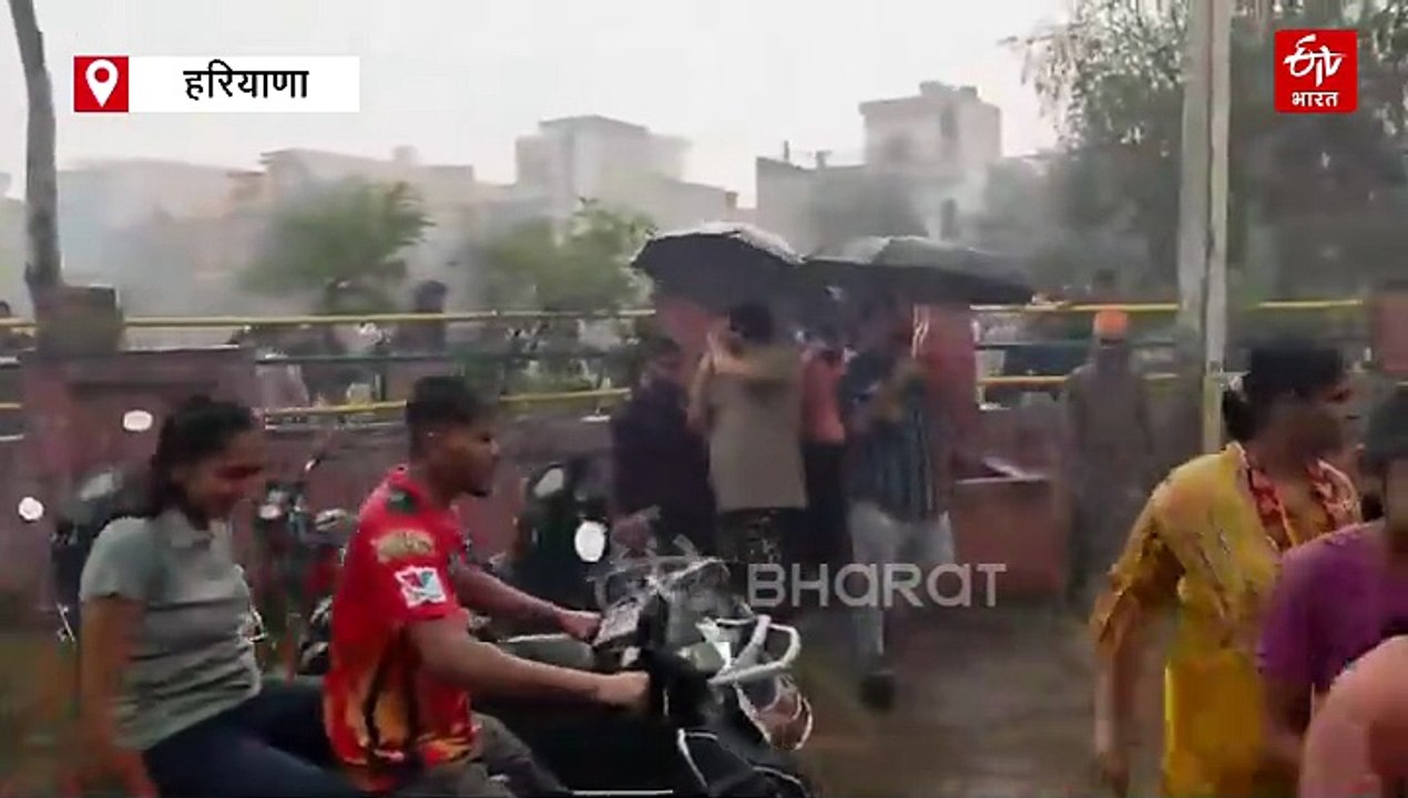 हरियाणा में रावण दहन, अंबाला में तेज़ बारिश के चलते पहले ही जला रावण, अफरा-तफरी का बना माहौल