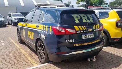 Com Jeep alugado, homens armados são flagrados pela PRF transportando drogas