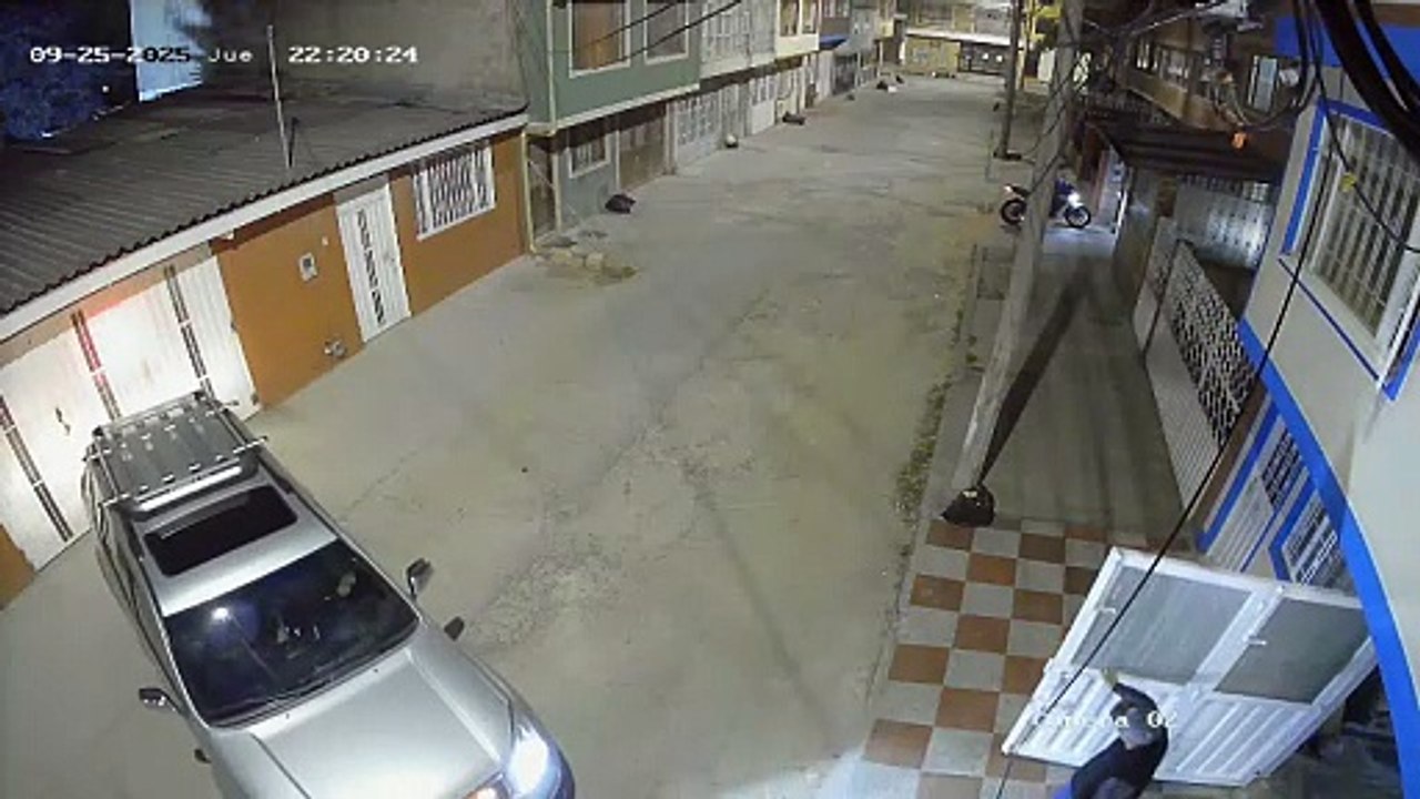 VIDEO | Momentos de pánico durante intento de robo en Bogotá: gritos e hijos de por medio