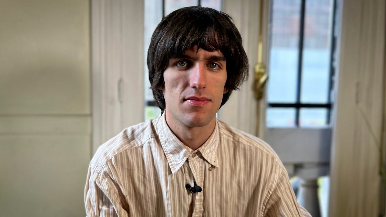 Entrevista a Teo Planell: “Demian es para quien le da miedo crecer”
