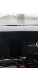 بالفيديو مواطن يحتفل بالأمطار مع خروفه بطريقة طريفة في الرياض