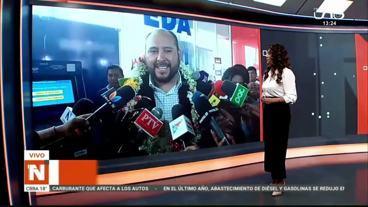 MINISTRO DE GOBIERNO EN INAUGURACIÓN DE OFICINAS DEL SEGIP