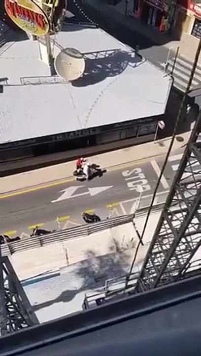 Probablement ivre… Certainement pas en forme. Tu en penses quoi ?