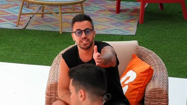 Pedro Jorge irrita-se e berra- «Não mandas em mim só porque...» - Secret Story - TVI