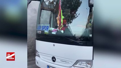 Ağrı 1970 SK'nin takım otobüsü Kayseri'de alt geçide sıkıştı