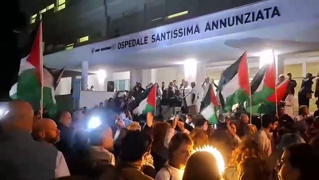 Sassari, al Santissima Annunziata le luci degli operatori sanitari illuminano la notte di Gaza: Ricordiamo i medici morti in Palestina