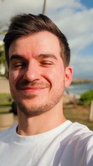 Il a failli PERDRE UN DOIGT à cause de la Galaxy Ring de Samsung 💍