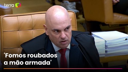 Moraes brinca e diz que Corinthians foi 'roubado' em pênalti pelo Campeonato Brasileiro