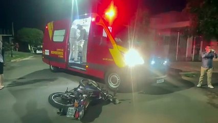 Ocupantes de moto ficam feridos após colisão no Jardim Caravelle, em Umuarama