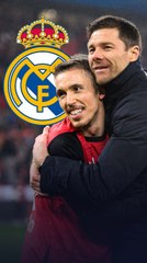 Álex Grimaldo: "Cabía la posibilidad de ir con Xabi Alonso, pero al final firmaron a Carreras"