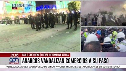 Encapuchados agreden a prensa y saquean tiendas durante la marcha del 2 de octubre I Ciudad Desnuda