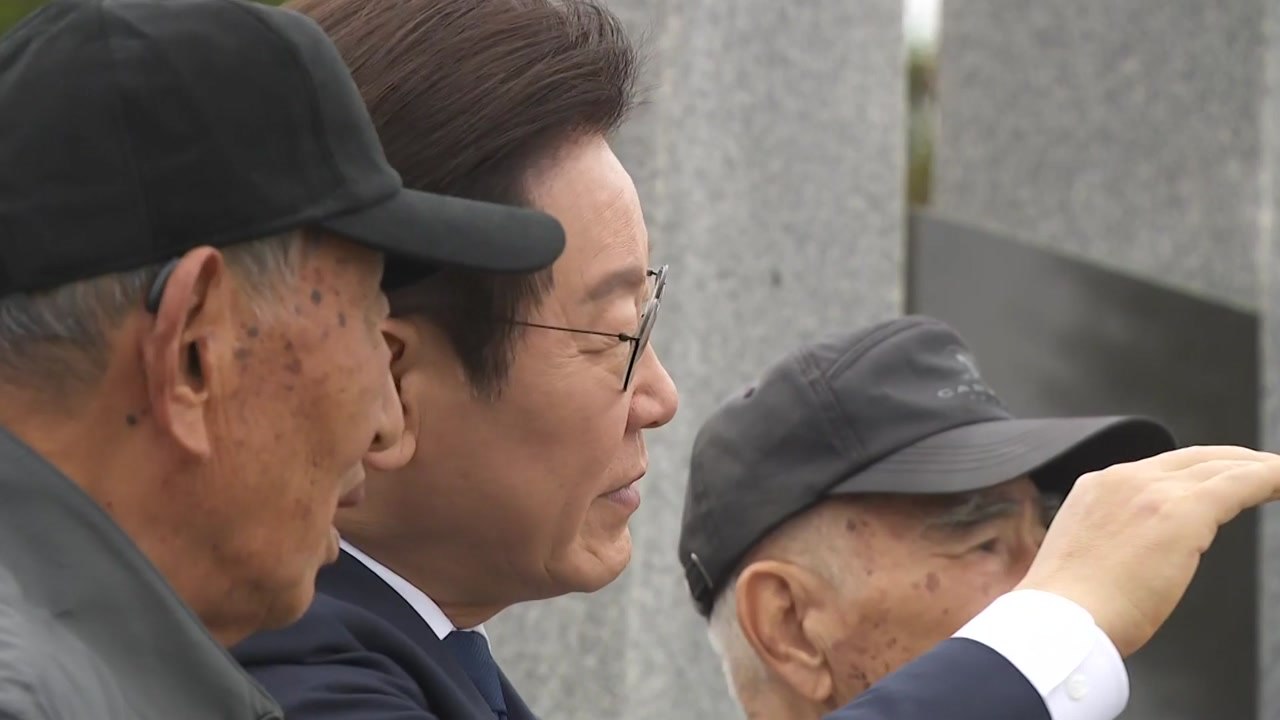 이 대통령, 실향민 만나 "남북 단절, 정치 부족 때문...하루 빨리 개선돼야" / YTN
