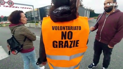 Manifestazione pro Palestina agli stabilimenti Amazon di Brandizzo