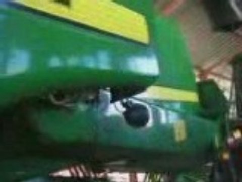 Annonce Occasion Gauvain : Moissonneuse Batteuse John Deere