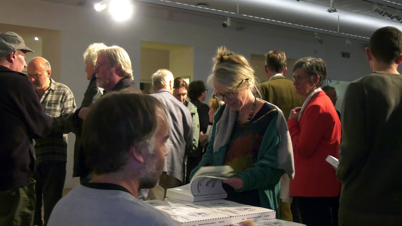 „Zertrümmerte Erinnerung – Richard Weihs liest gegen das Vergessen“