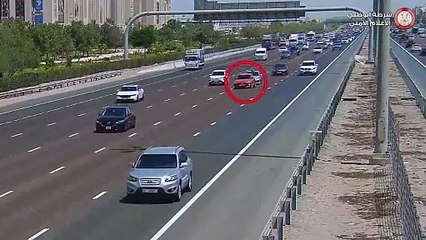 Watch: Abu Dhabi Police warn against dangers of random stops on road