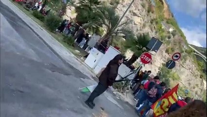 Sciopero Flotilla, scontri al porto di Salerno