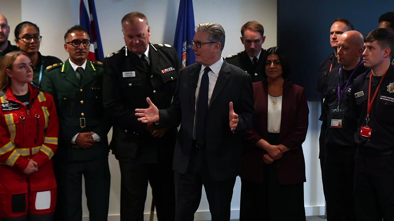Starmer thanks first responders after synagogue attack
