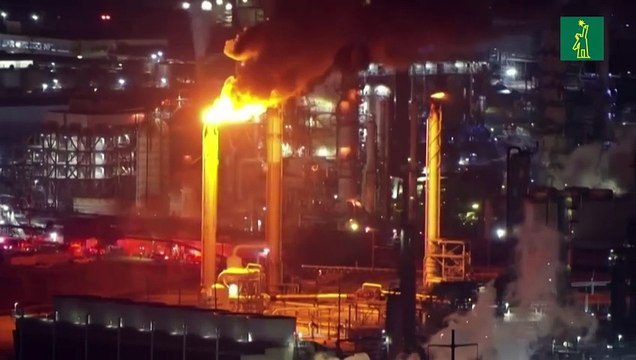 Incendio en una refinería de petróleo en California