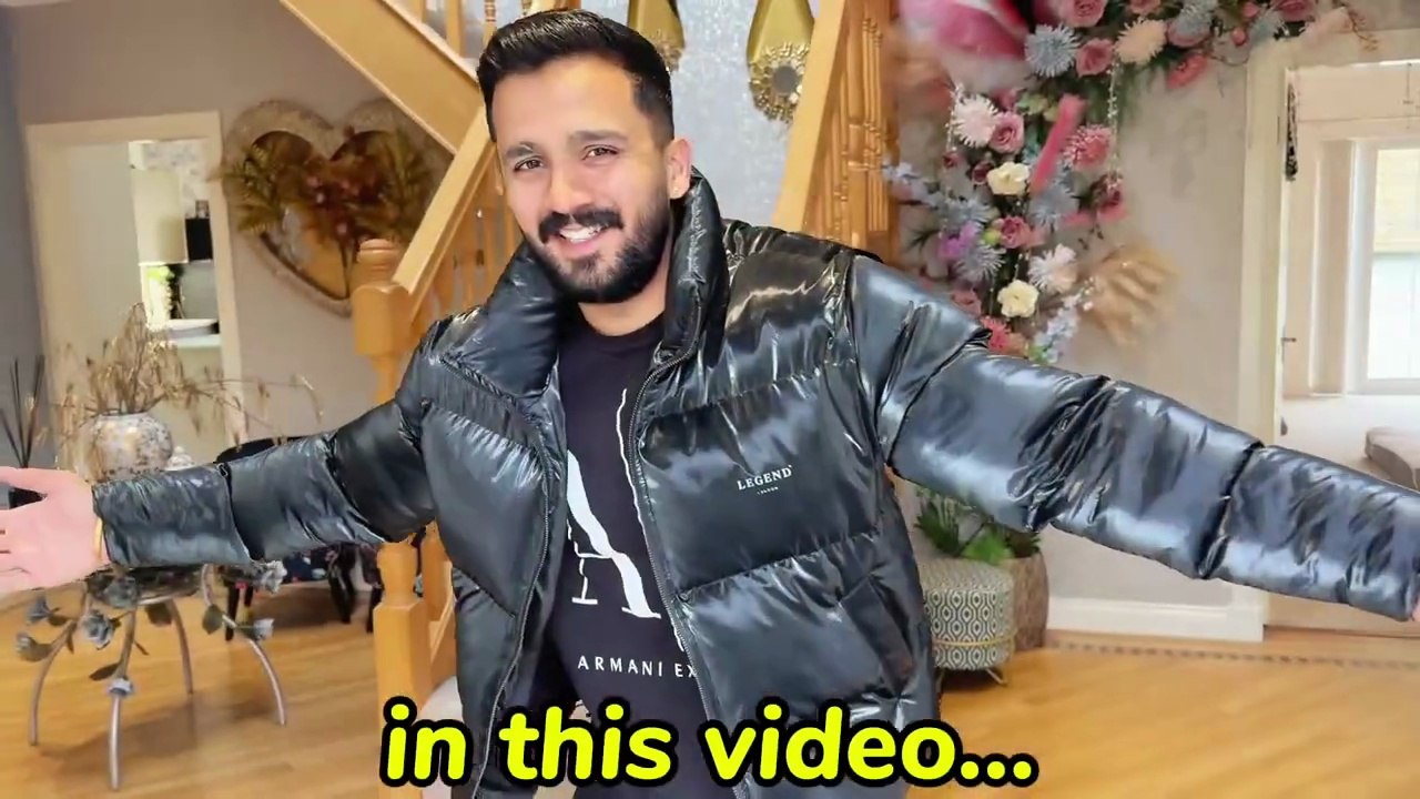 Complete tour of 21 Crore Home in Scotland😱Stuck in Lift Badly😭