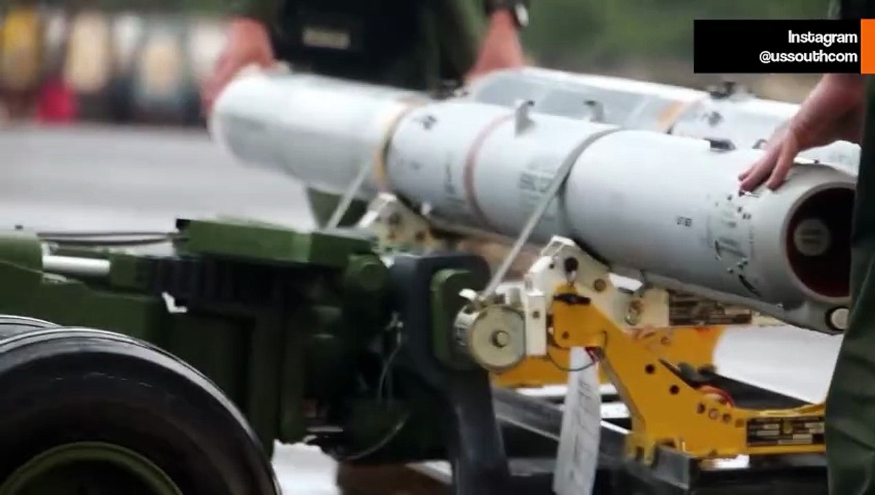 US showcases F-35B fighter jet weaponry after Caracas denounces stealth flyover