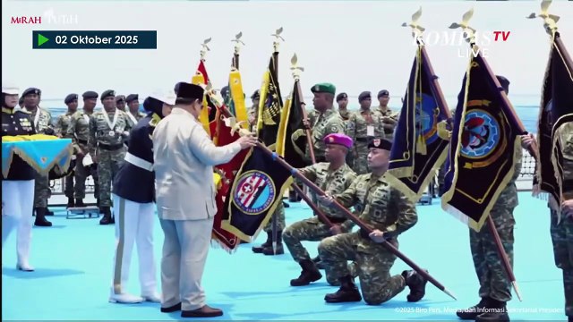 [FULL] Presiden Prabowo Sematkan Tanda Kehormatan & Saksikan Parade-Atraksi Kapal Perang TNI AL