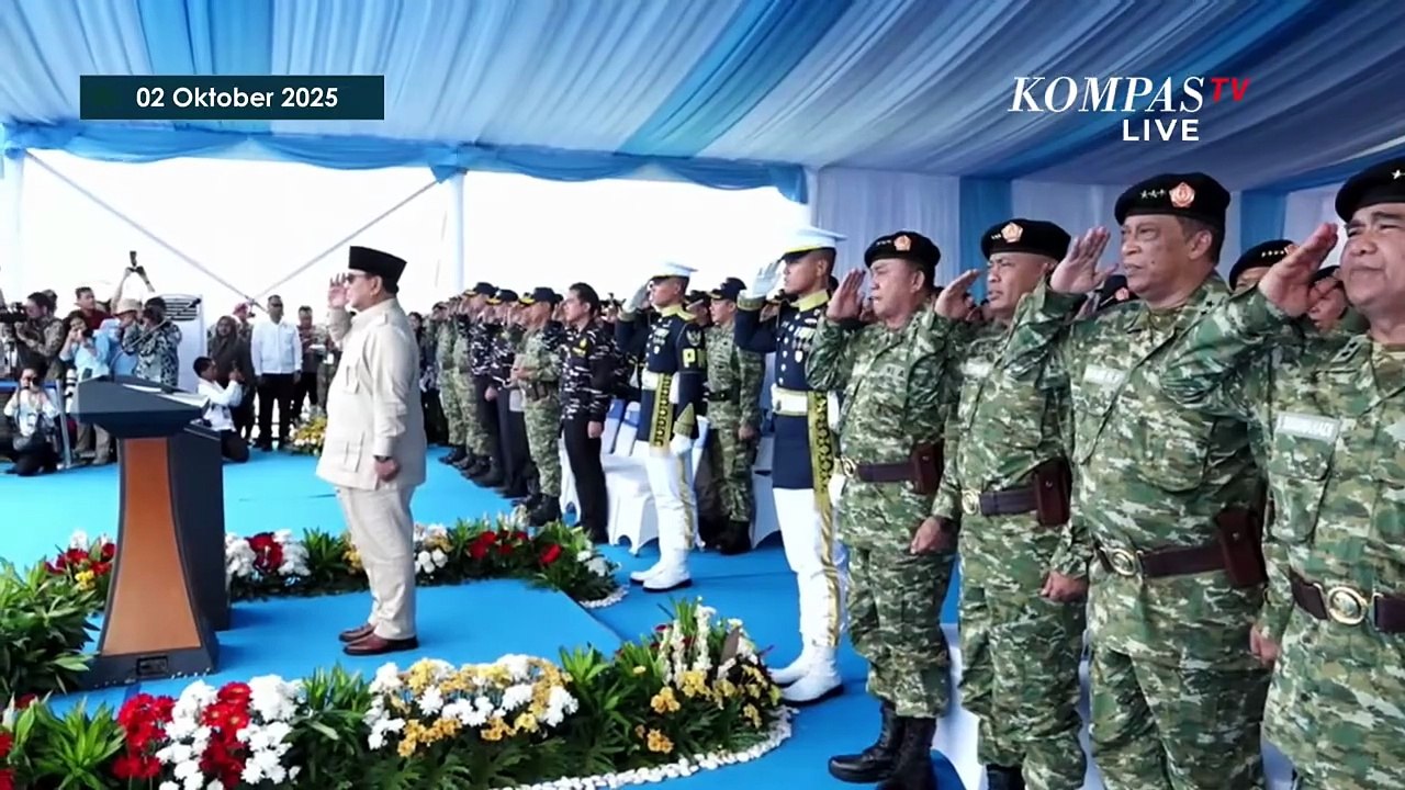 Penampakan Wapres Gibran Pakai Jaket Loreng TNI...