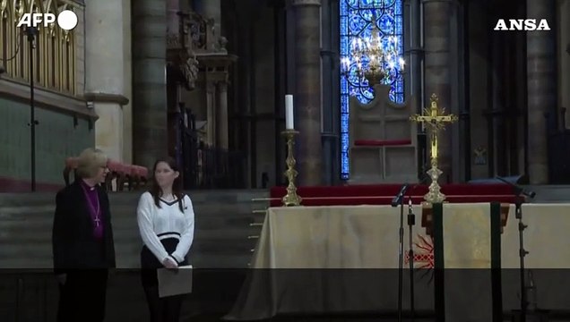 Inghilterra, Sarah Mullally prima donna a capo della Chiesa anglicana