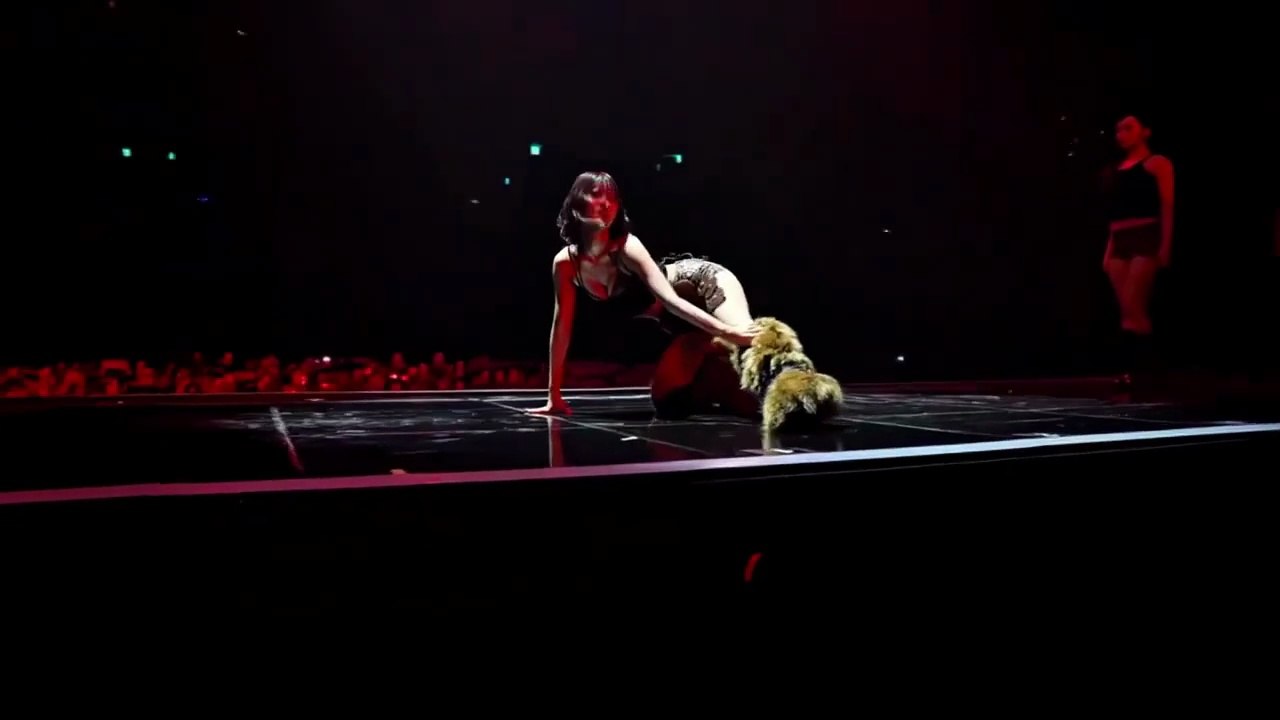 Move Like That - Momo