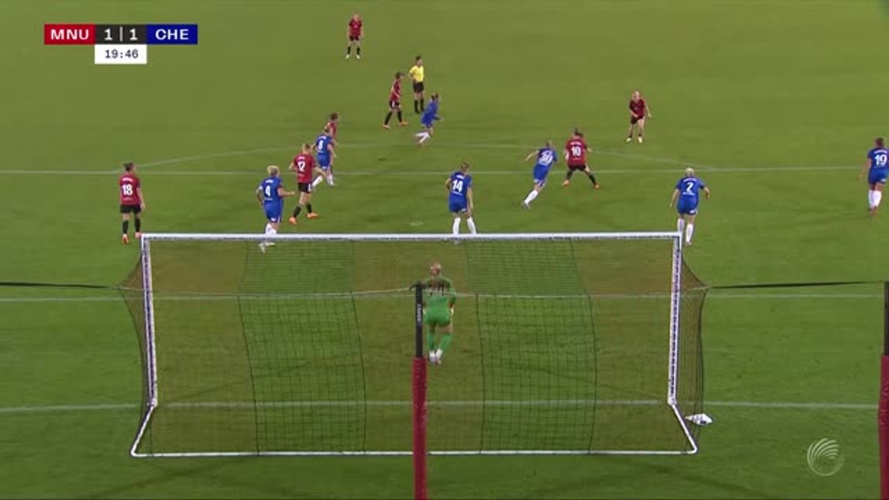 Sandberg screamer draws Man United level against Chelsea