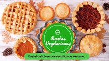 Pastel delicioso con semillas de sésamo.
