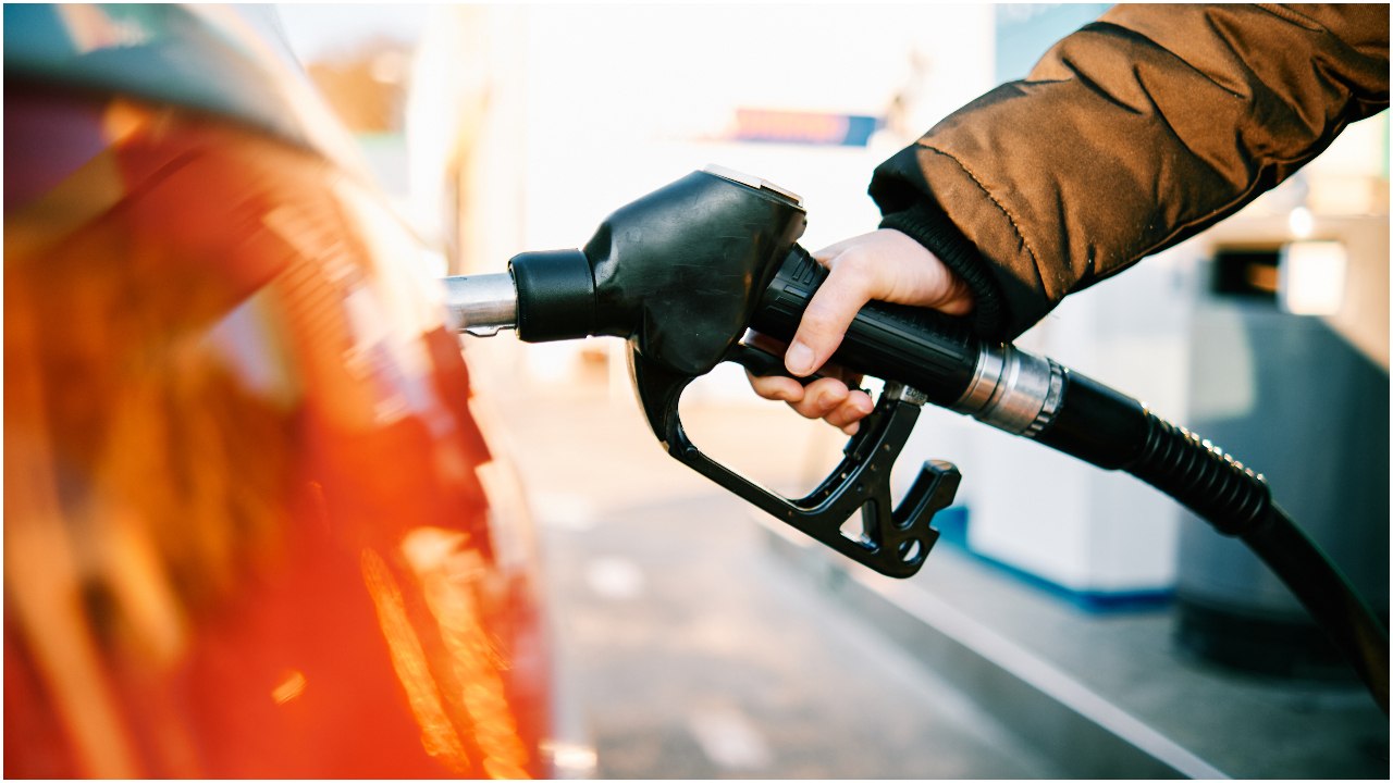 Petrol Diesel Price Today: ಇಂದು ನಿಮ್ಮ ನಗರಗಳಲ್ಲಿ ಪೆಟ್ರೋಲ್‌, ಡೀಸೆಲ್‌ ಬೆಲೆ ಹೇಗಿದೆ ನೋಡಿ | 4th Oct. 2025